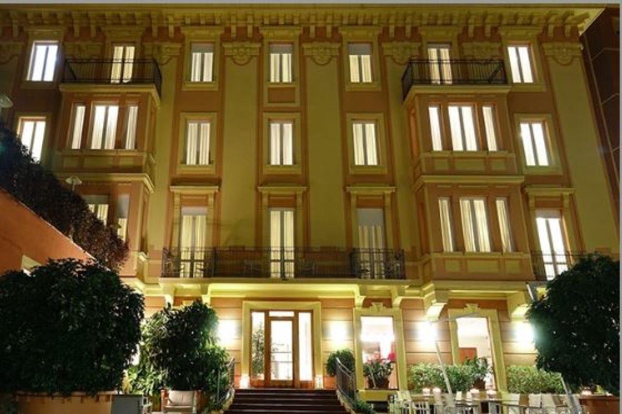 Hotel Careni Villa Italia Finale Ligure Ngoại thất bức ảnh