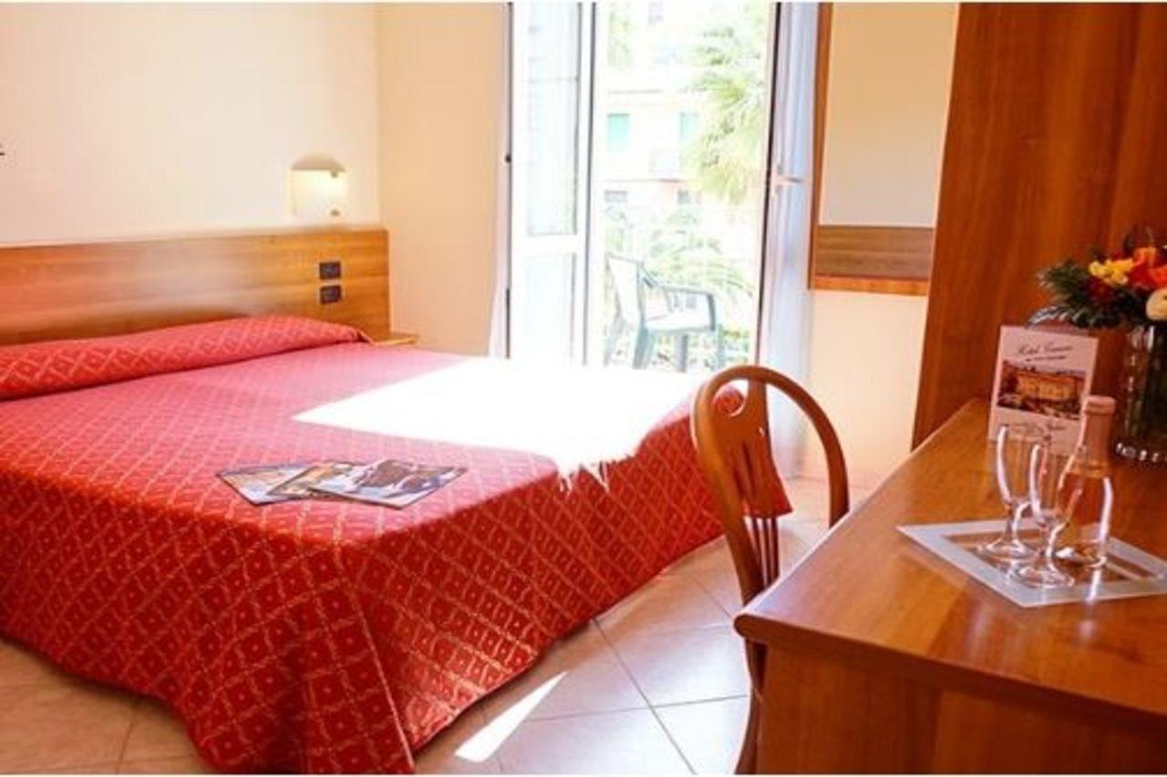 Hotel Careni Villa Italia Finale Ligure Ngoại thất bức ảnh
