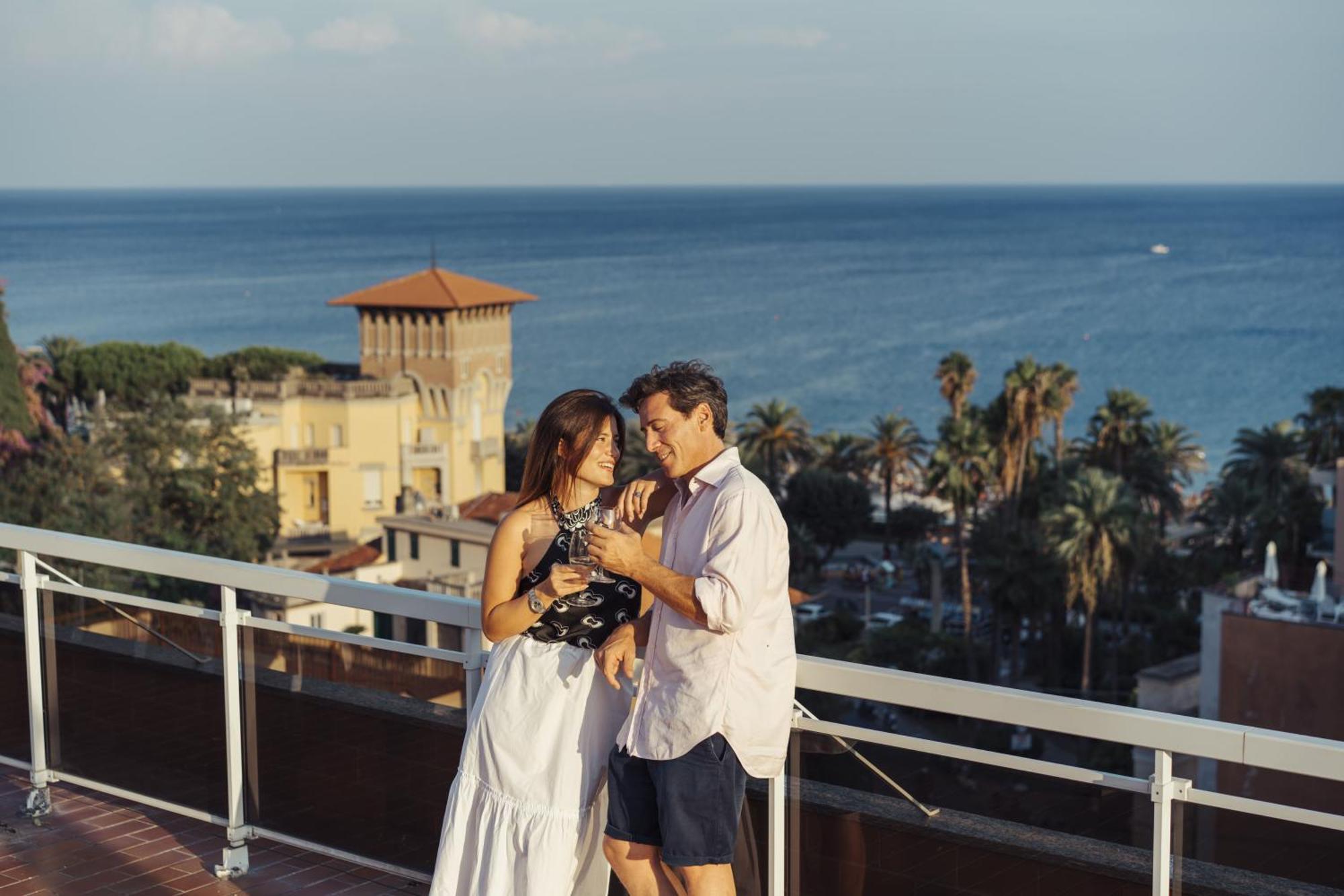 Hotel Careni Villa Italia Finale Ligure Ngoại thất bức ảnh