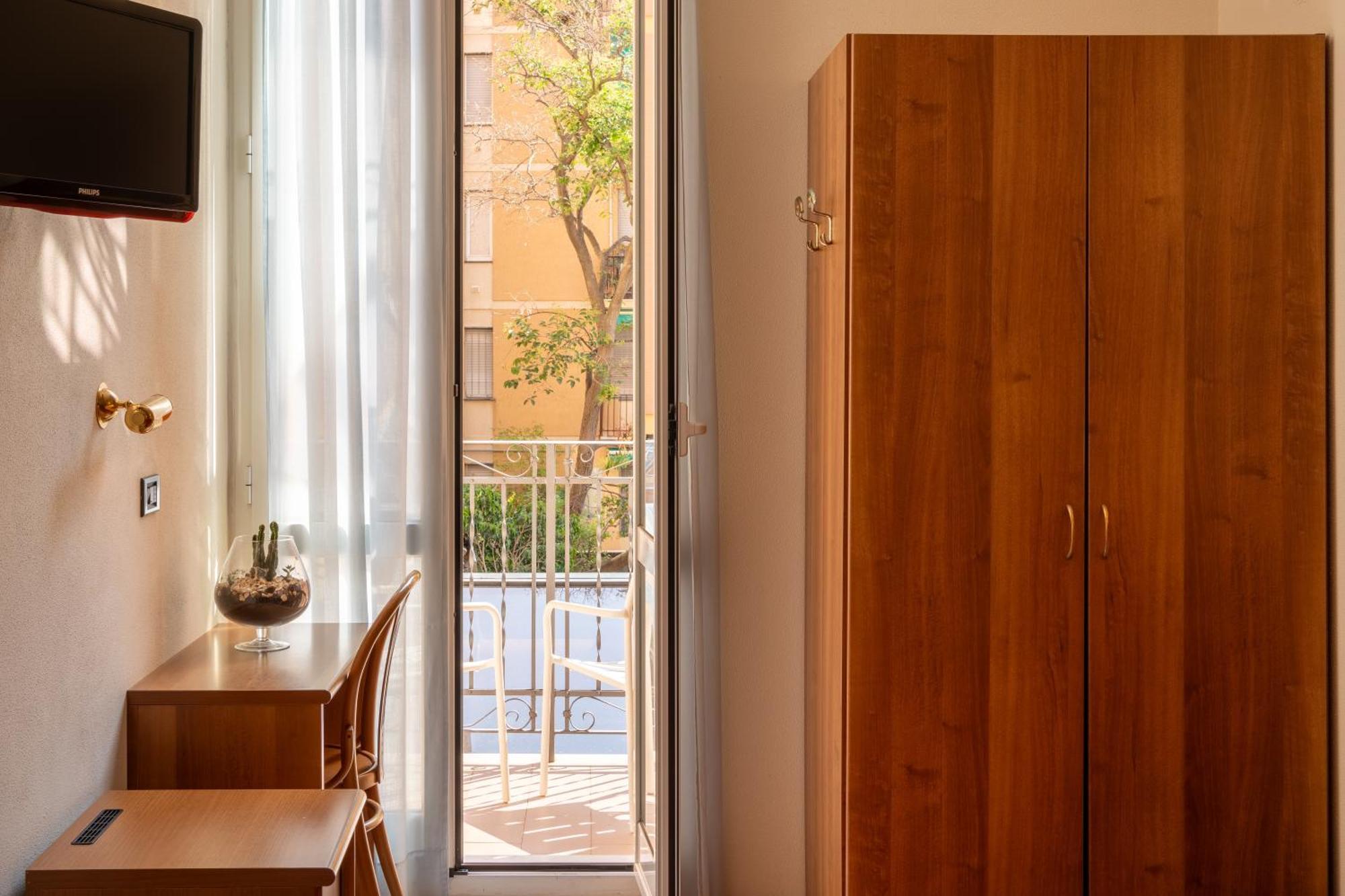 Hotel Careni Villa Italia Finale Ligure Ngoại thất bức ảnh