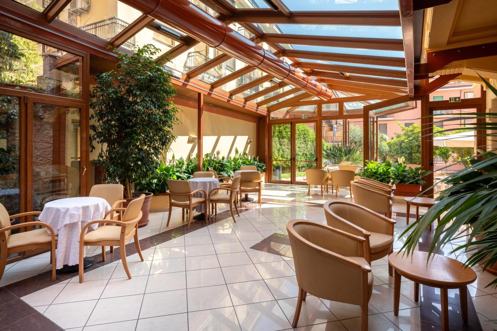Hotel Careni Villa Italia Finale Ligure Ngoại thất bức ảnh